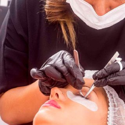 Classic Eyelash Extension Technique Course